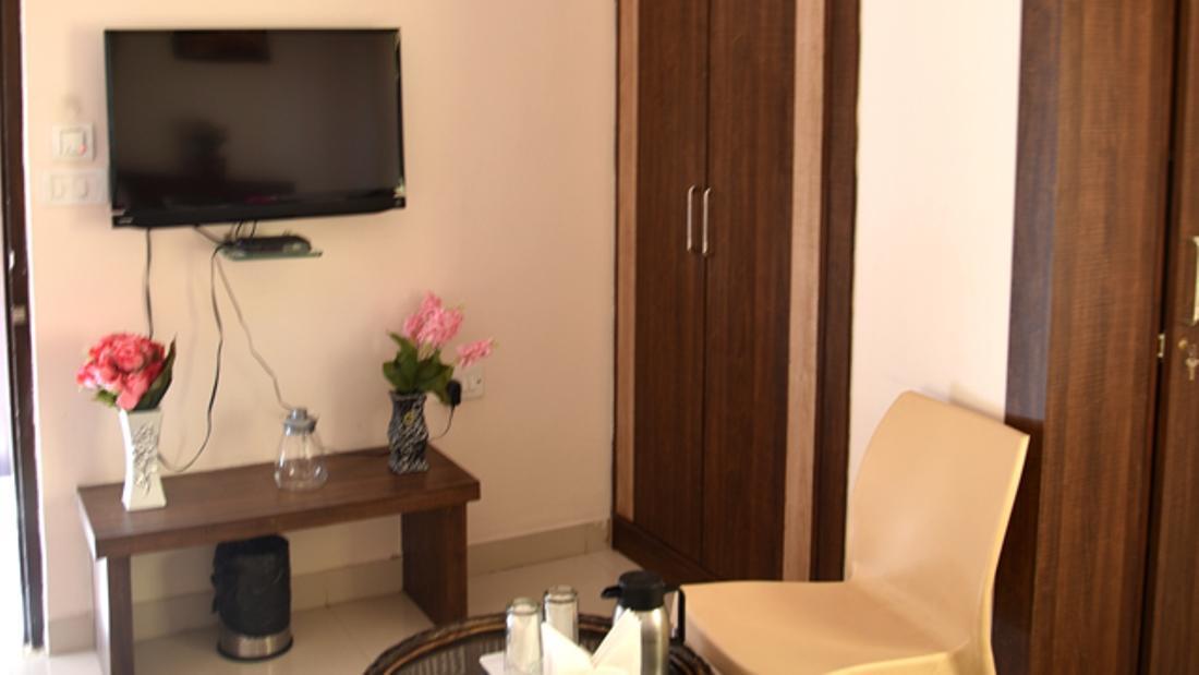 Hotel New Bell Inn Bangalore Buitenkant foto