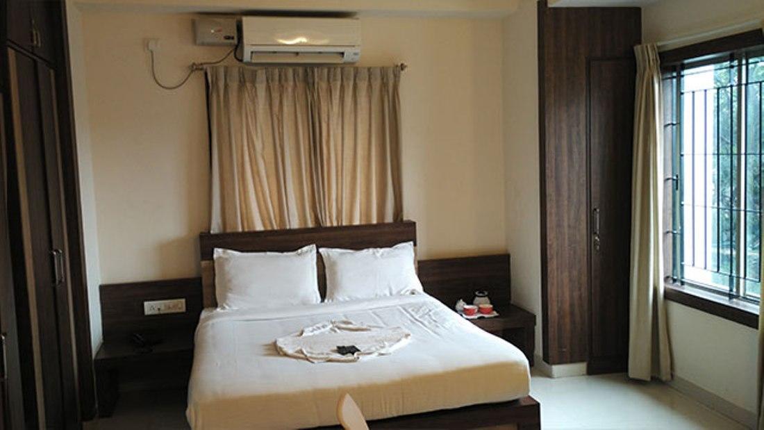 Hotel New Bell Inn Bangalore Buitenkant foto