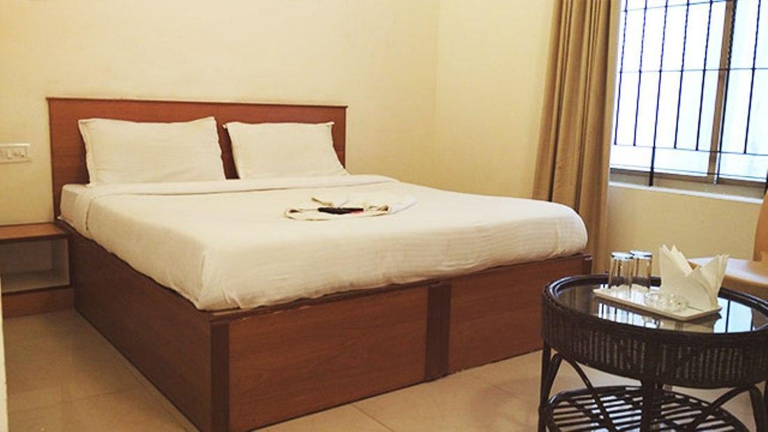 Hotel New Bell Inn Bangalore Buitenkant foto
