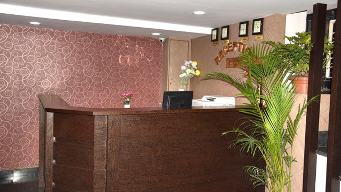 Hotel New Bell Inn Bangalore Buitenkant foto